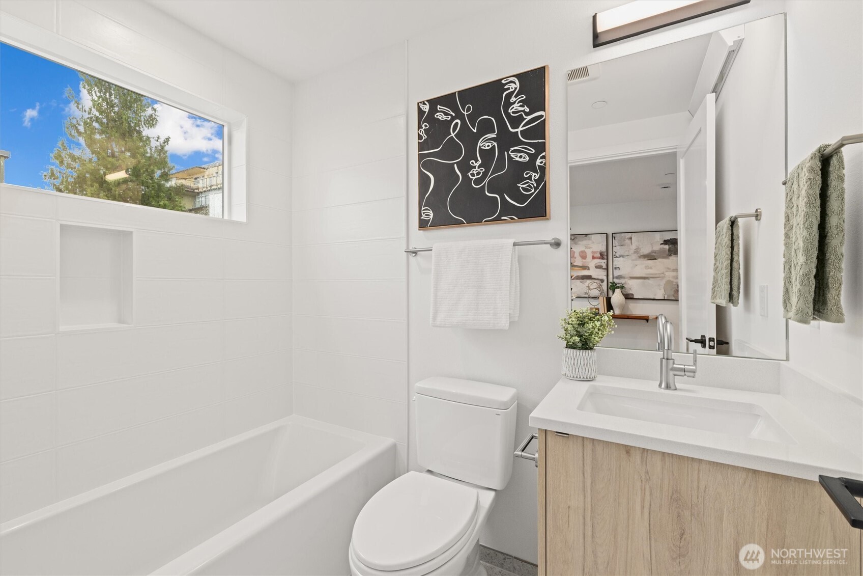 2011 Dexter Avenue N #A, Seattle, WA 98109