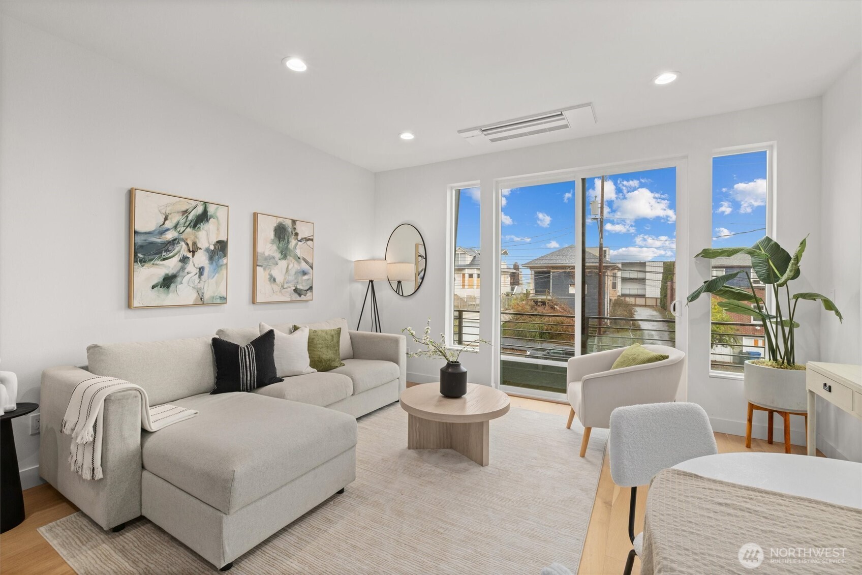 2011 Dexter Avenue N #A, Seattle, WA 98109