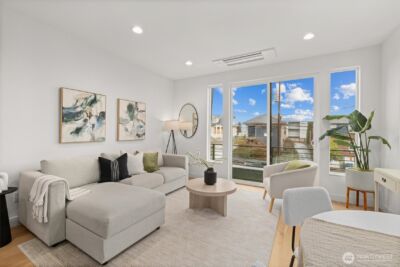 2011 Dexter Avenue N #A, Seattle, WA 98109 - Photo 4