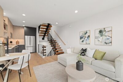 2011 Dexter Avenue N #A, Seattle, WA 98109 - Photo 9