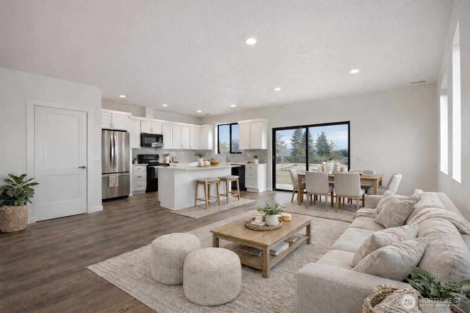 601 Dorsing Street #E27, Moses Lake, WA 98837