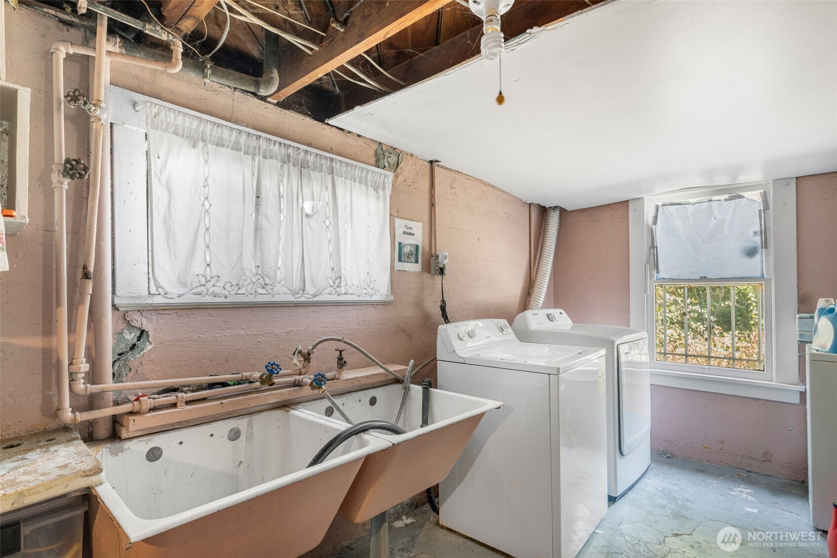 3836 Letitia Avenue S, Seattle, WA 98118