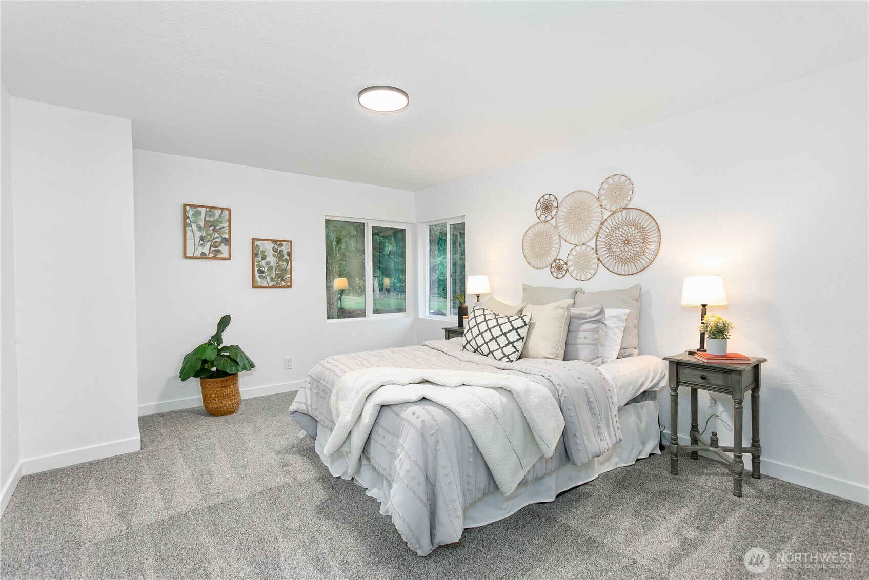 8021 NE Eglon Road , Kingston, WA 98346