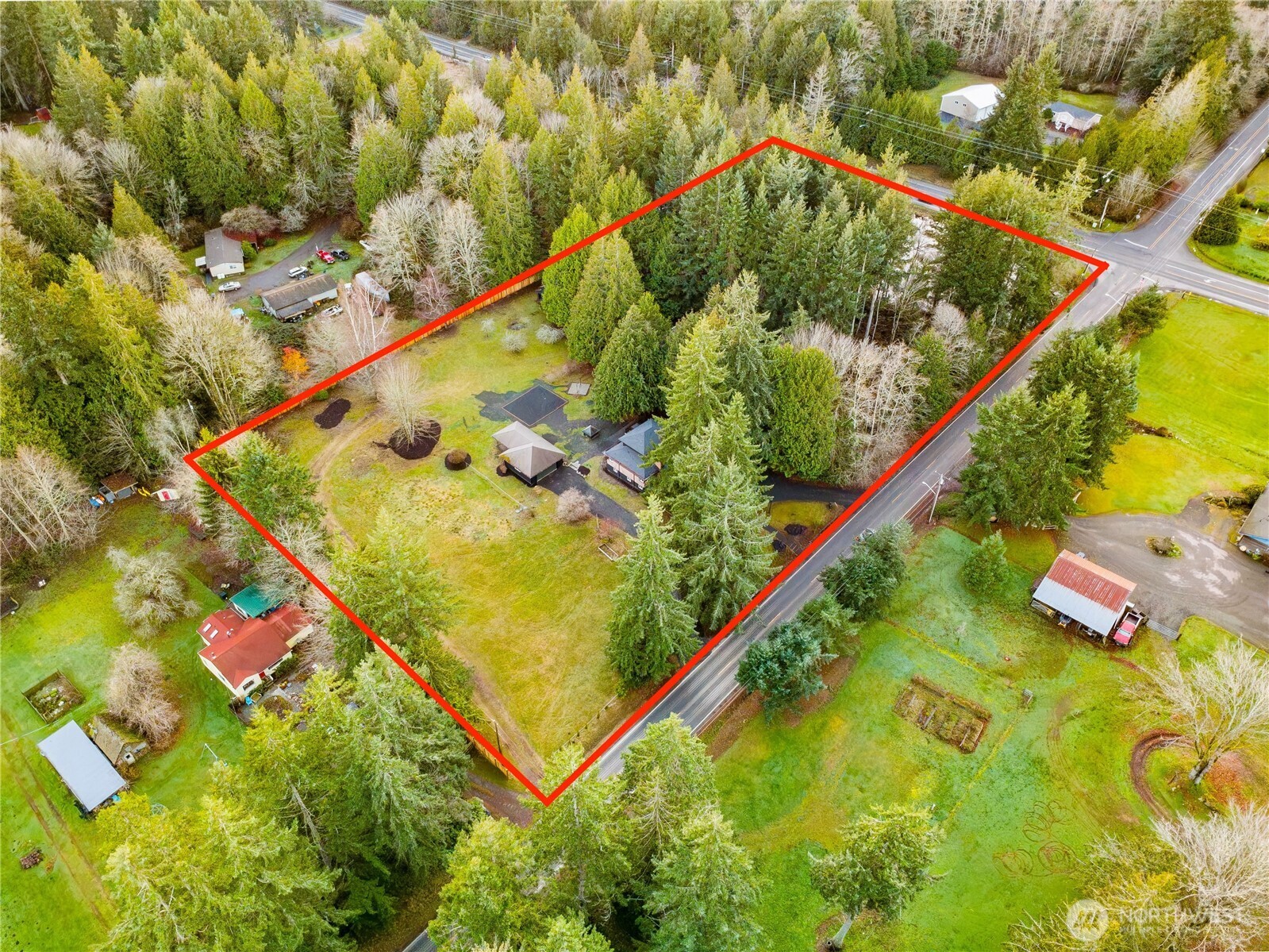 8021 NE Eglon Road , Kingston, WA 98346