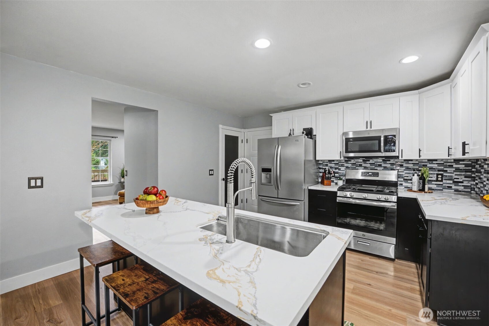 21504 107th Avenue E, Graham, WA 98338