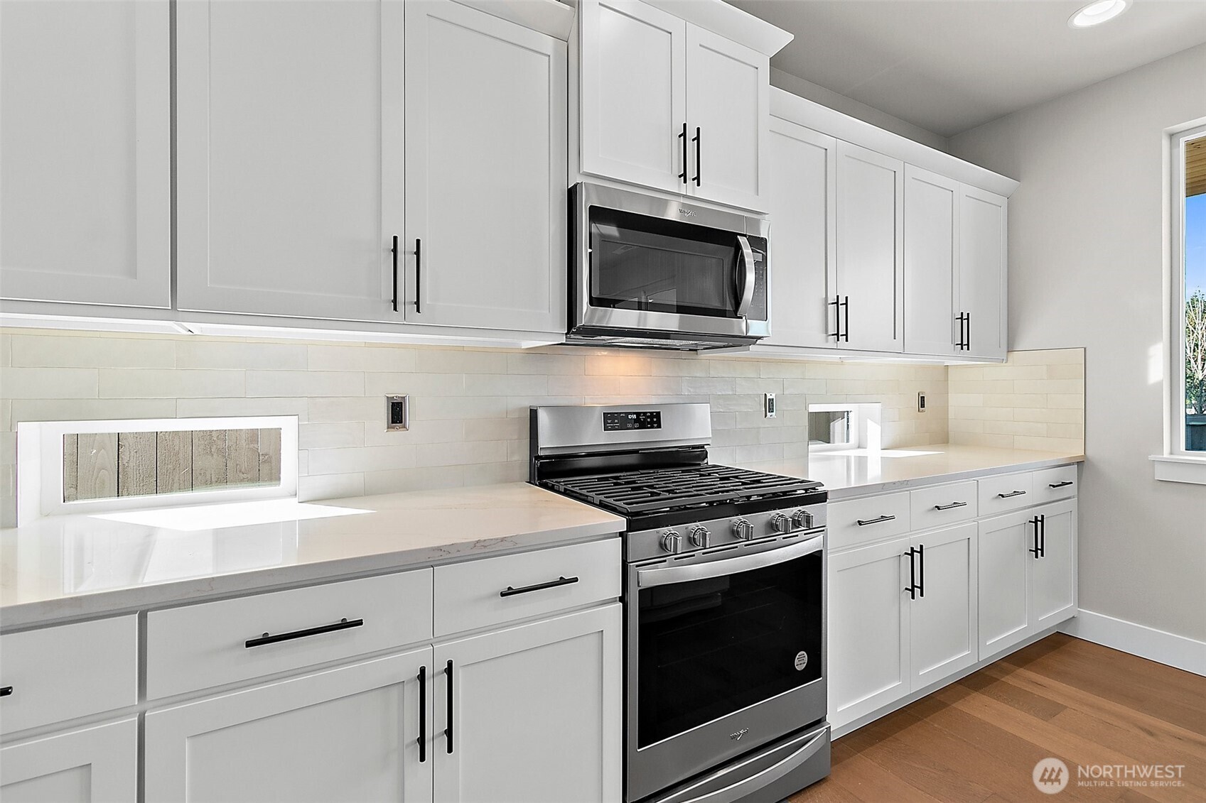 14228 SE 284th Place , Kent, WA 98042