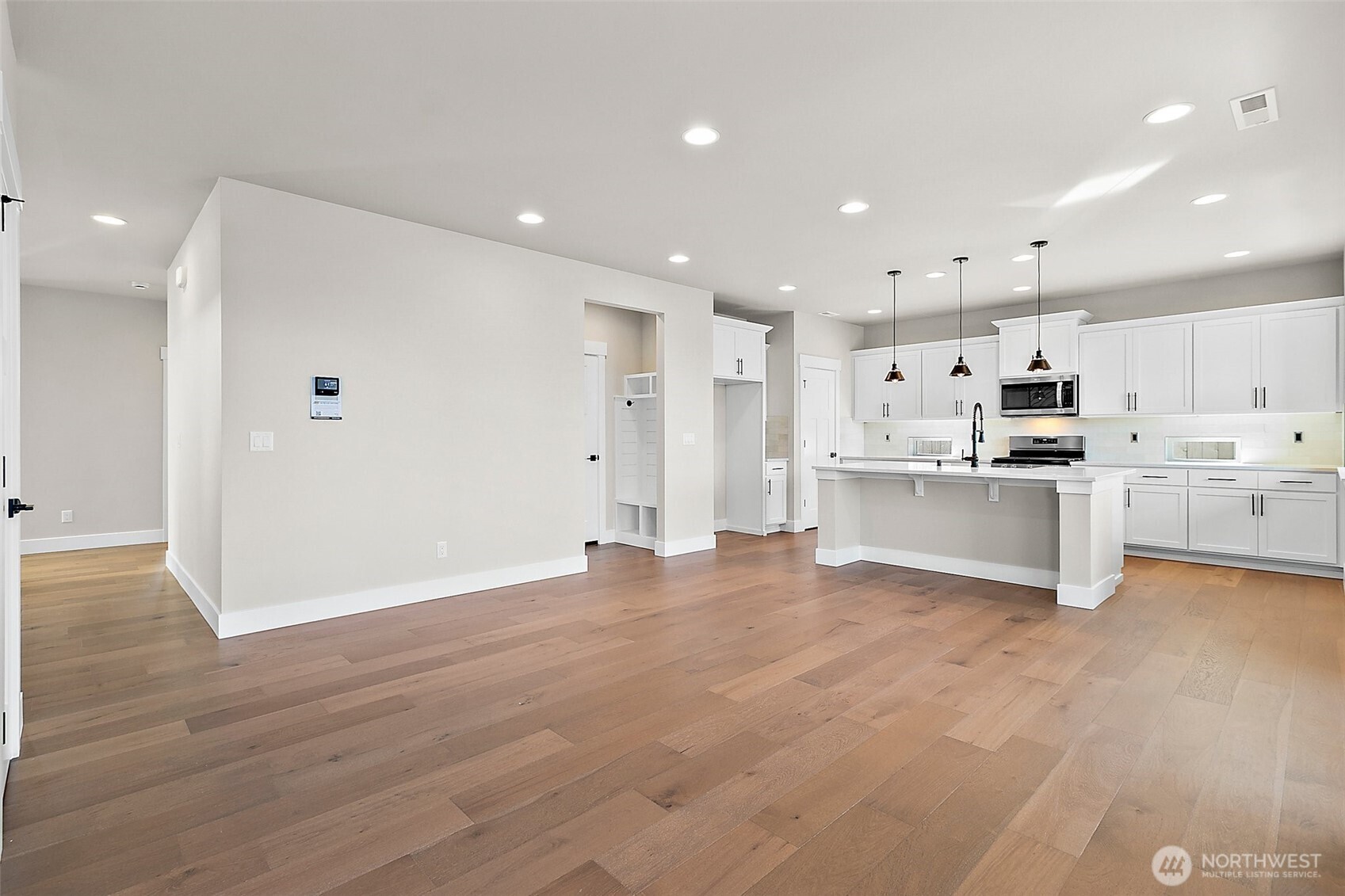 14228 SE 284th Place , Kent, WA 98042