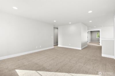 14228 SE 284th Place , Kent, WA 98042 - Photo 20
