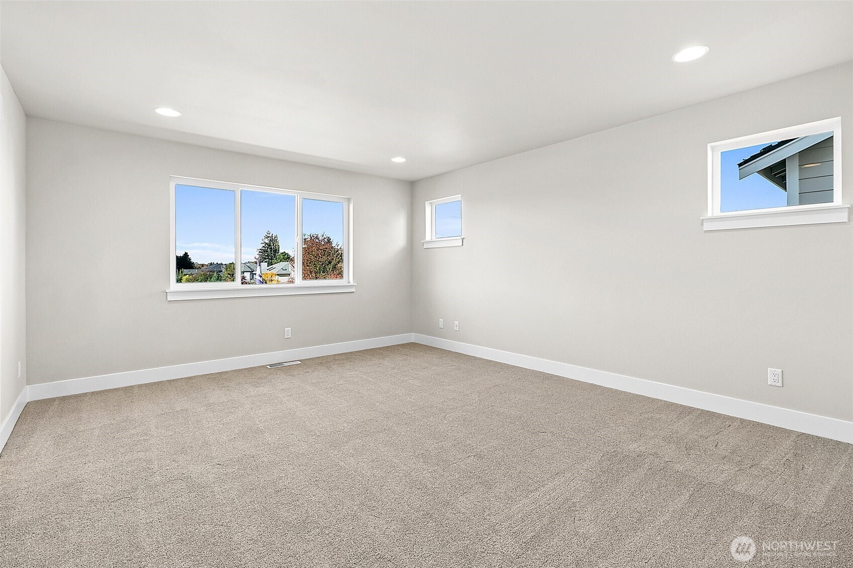 14228 SE 284th Place , Kent, WA 98042