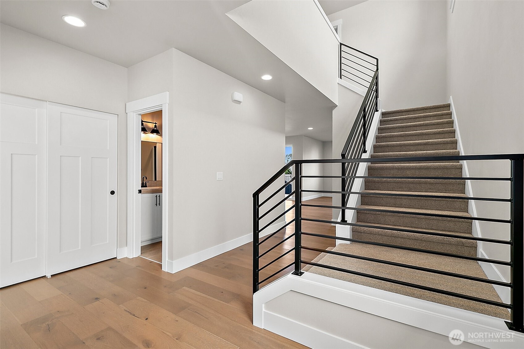 14228 SE 284th Place , Kent, WA 98042