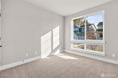 14228 SE 284th Place , Kent, WA 98042 - Photo 5
