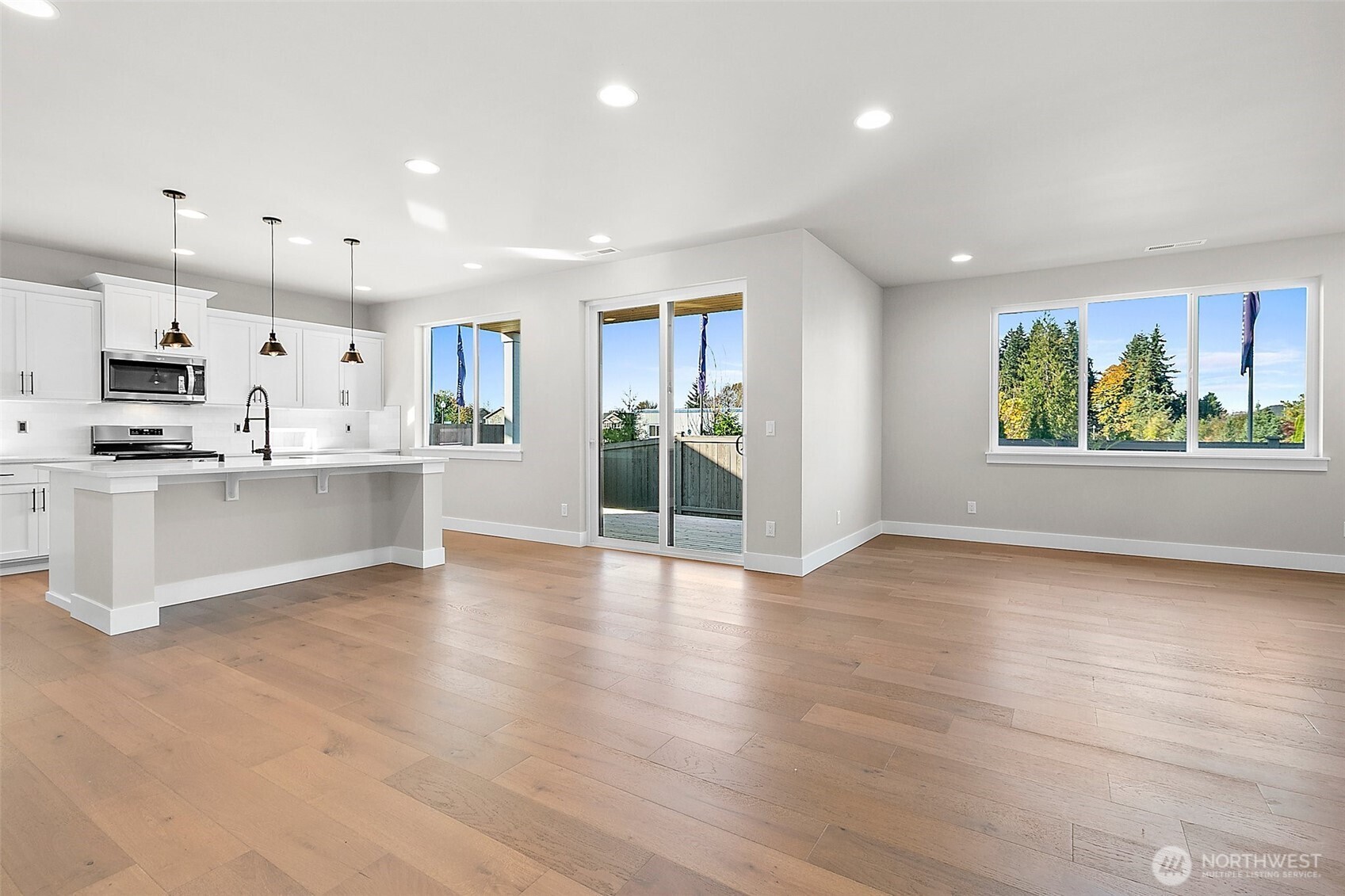 14228 SE 284th Place , Kent, WA 98042