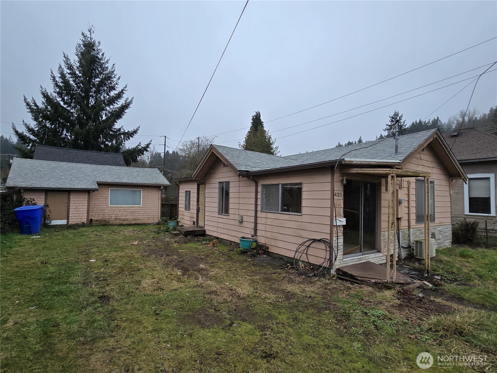 423 LONG Avenue , Kelso, WA 98626