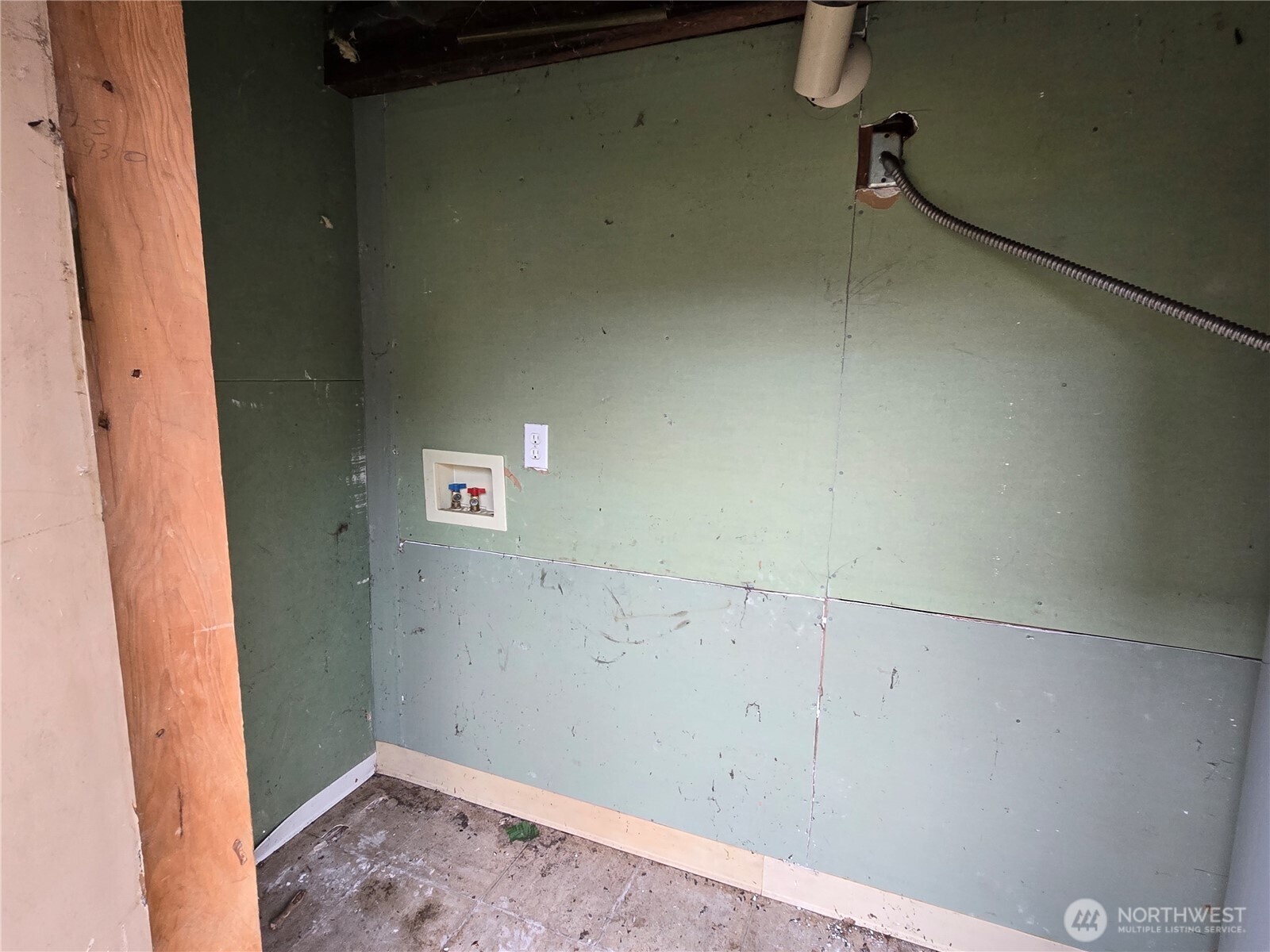 423 LONG Avenue , Kelso, WA 98626