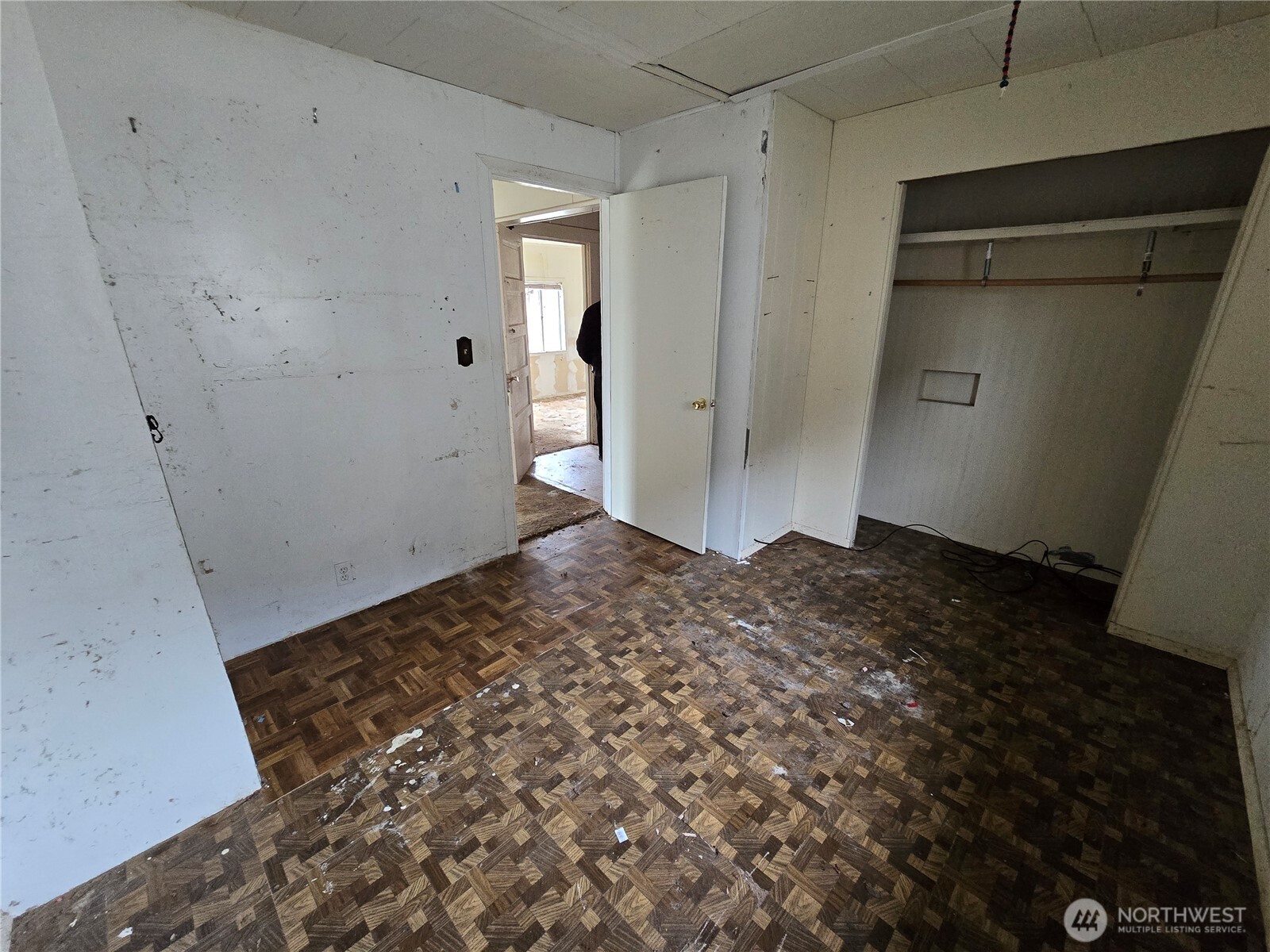 423 LONG Avenue , Kelso, WA 98626