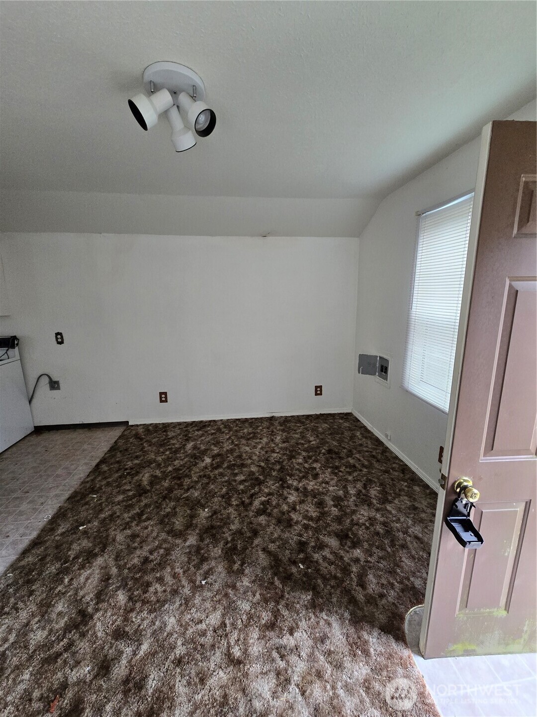 423 LONG Avenue , Kelso, WA 98626