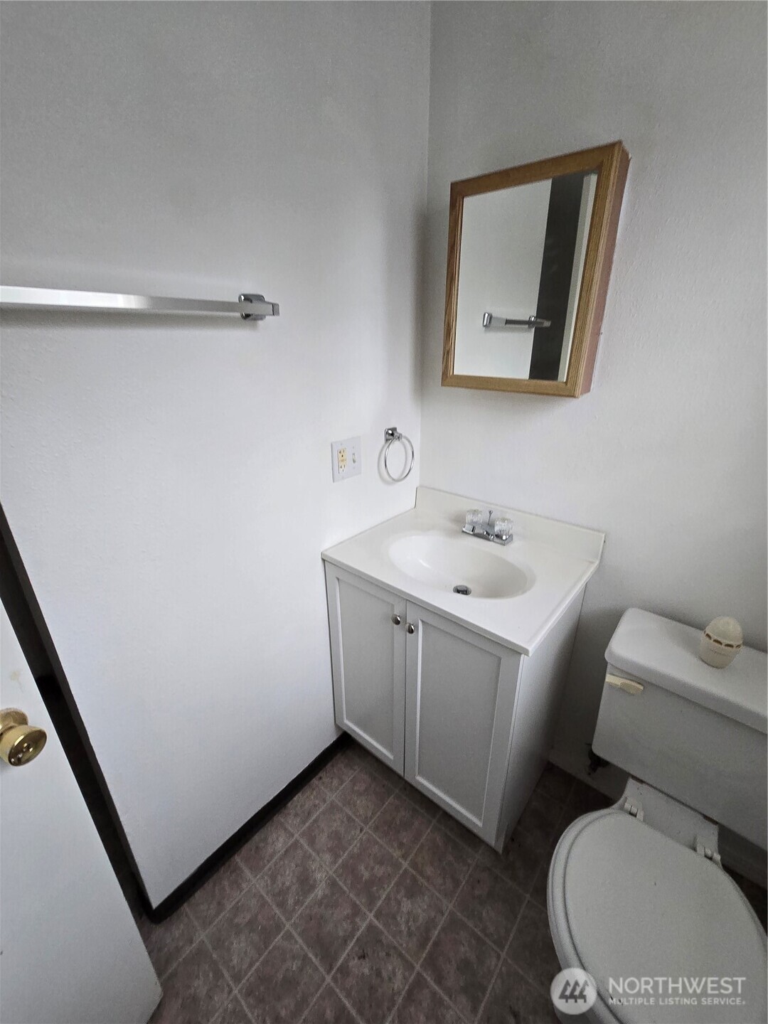 423 LONG Avenue , Kelso, WA 98626