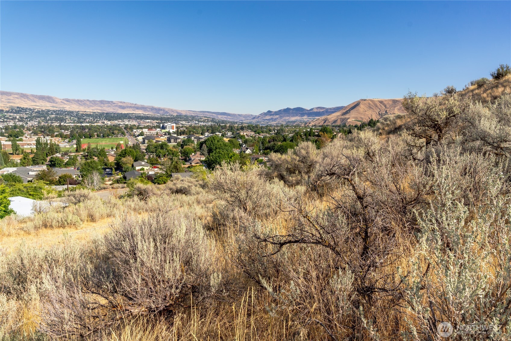 1 NNA Skyline Drive , Wenatchee, WA 98801