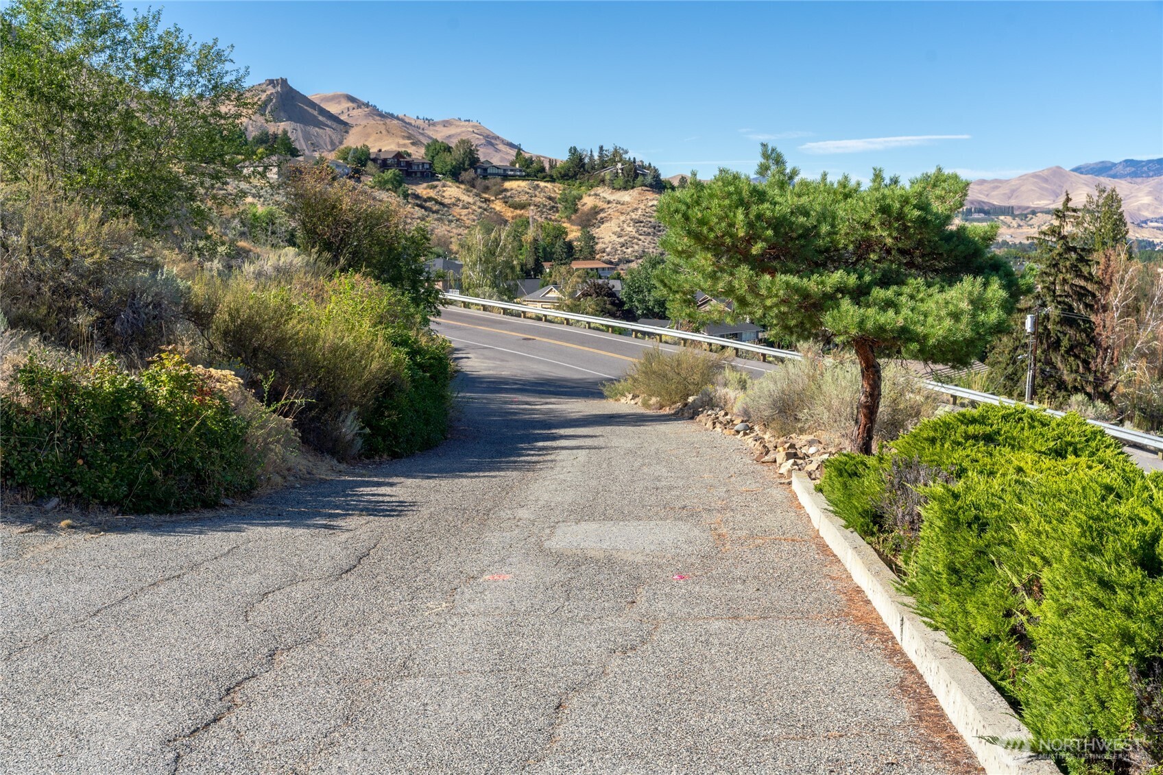 1 NNA Skyline Drive , Wenatchee, WA 98801