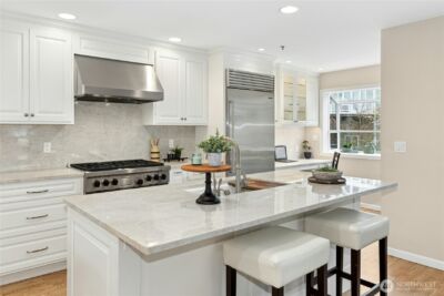 10128 NE 63rd Street , Kirkland, WA 98033 - Photo 13