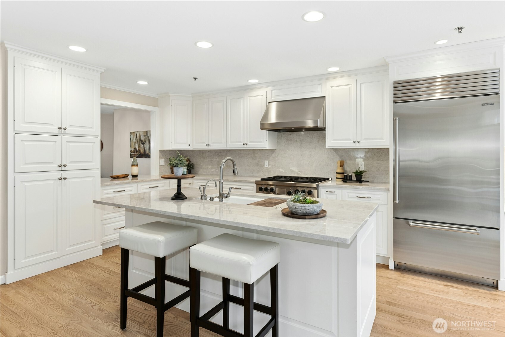 10128 NE 63rd Street , Kirkland, WA 98033