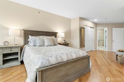 10128 NE 63rd Street , Kirkland, WA 98033 - Photo 24