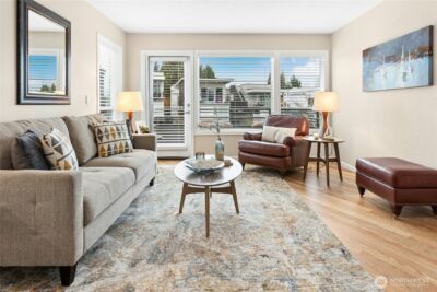 10128 NE 63rd Street , Kirkland, WA 98033 - Photo 6