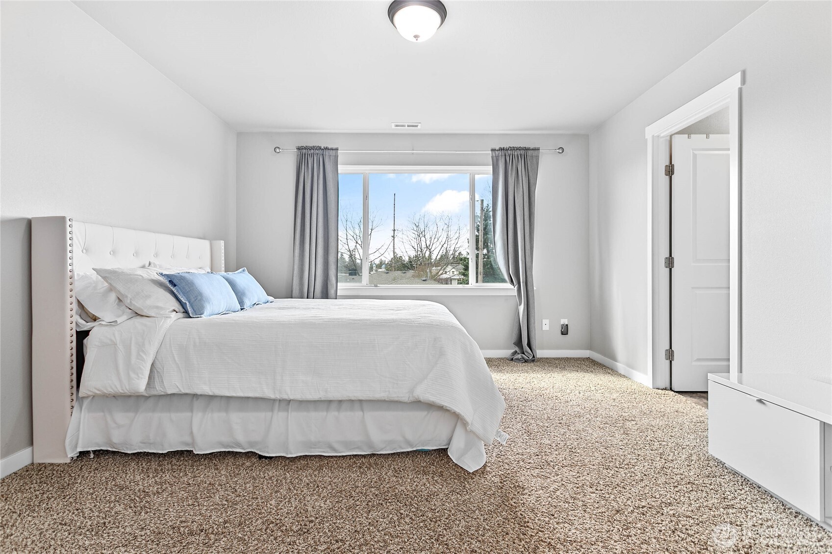 3005 King Street , Bellingham, WA 98225