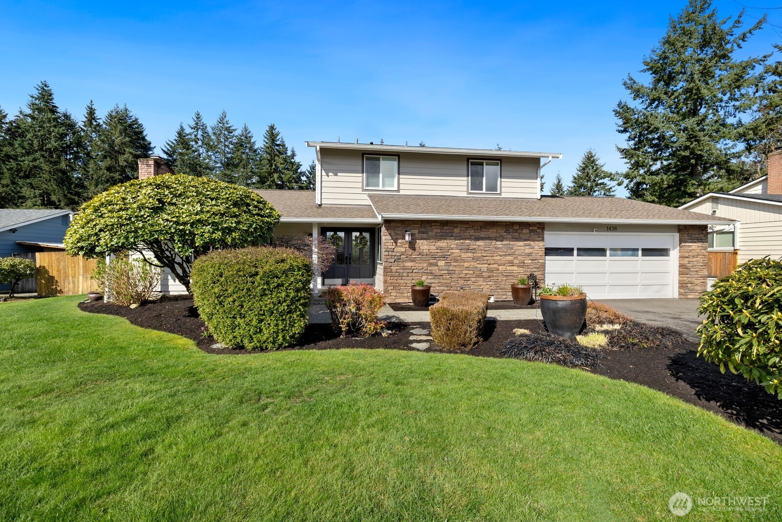 1436 Evergreen Place , Fircrest, WA 98466