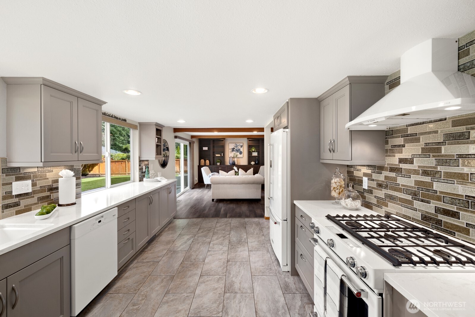 1436 Evergreen Place , Fircrest, WA 98466