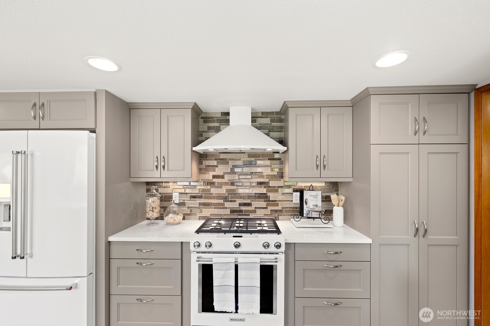 1436 Evergreen Place , Fircrest, WA 98466