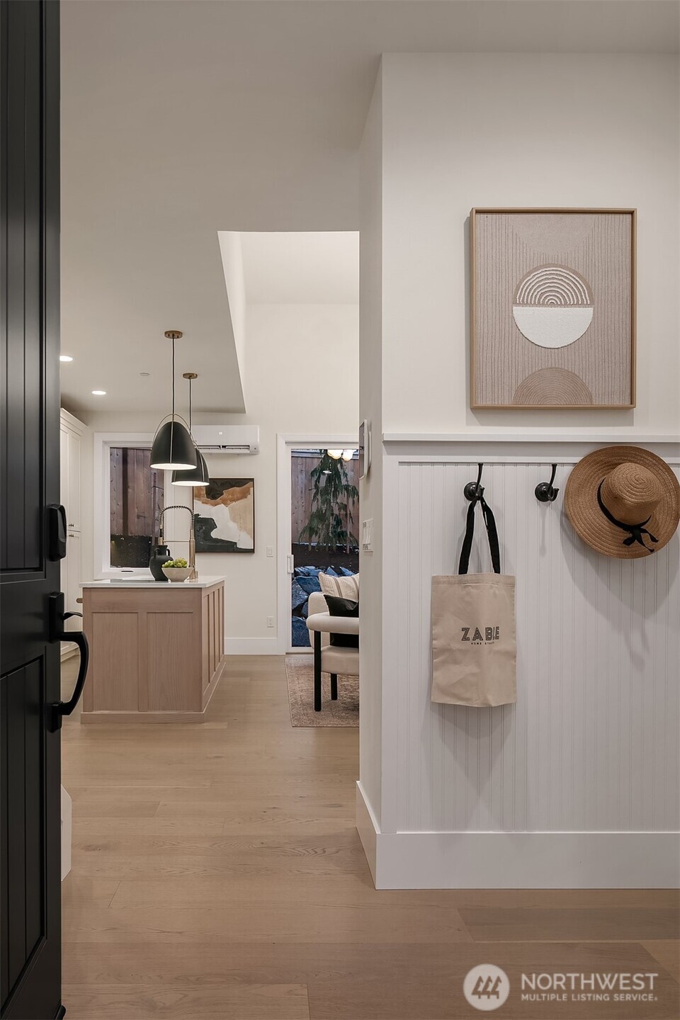 1811 3rd Street , Kirkland, WA 98033