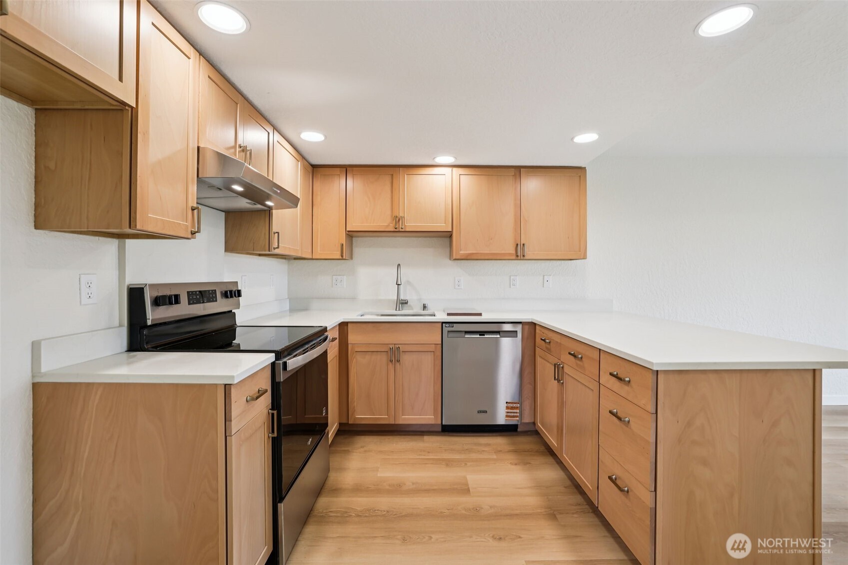 9121 5th Place W #A & B, Everett, WA 98204