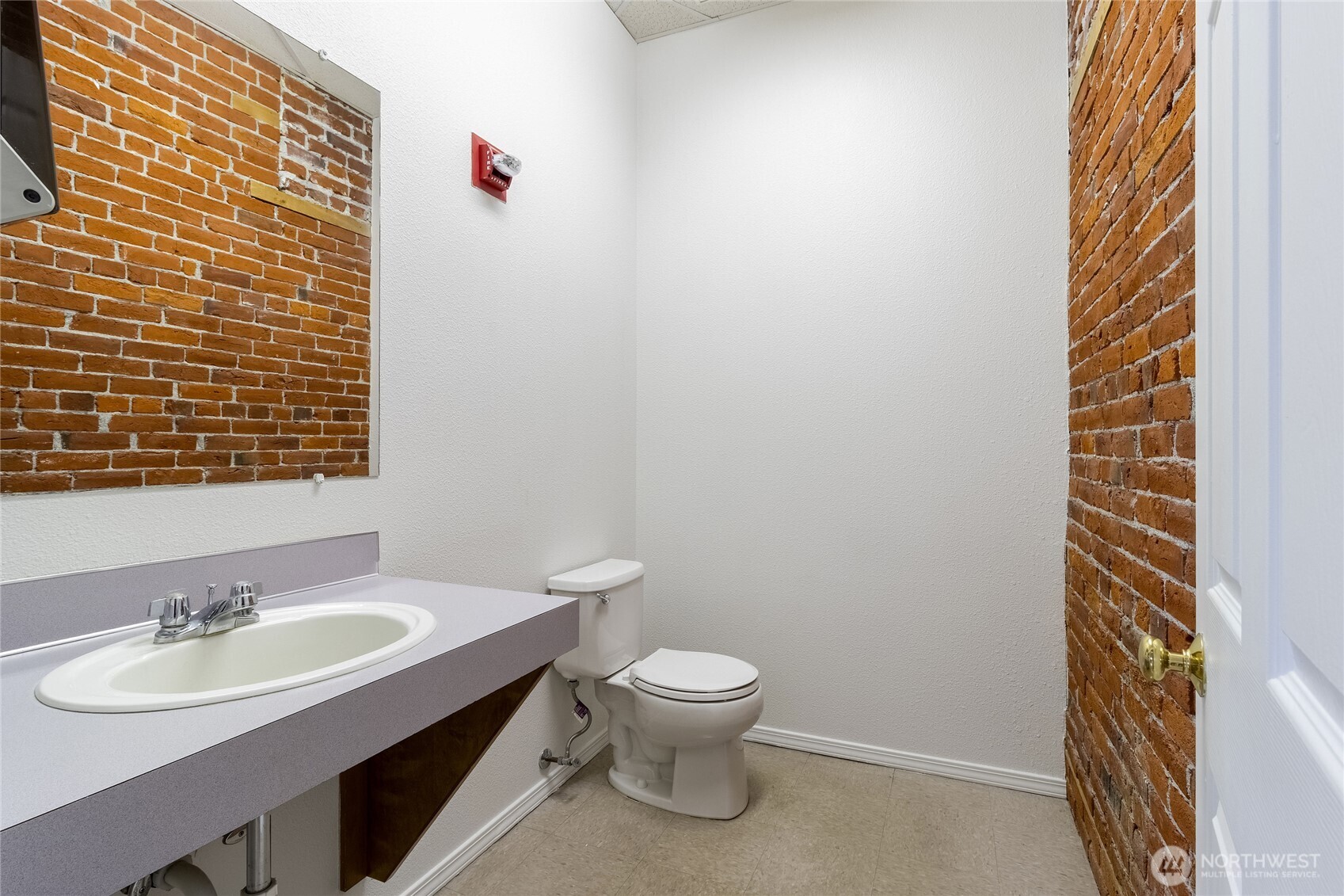 38 E Main Street #211, Walla Walla, WA 99362