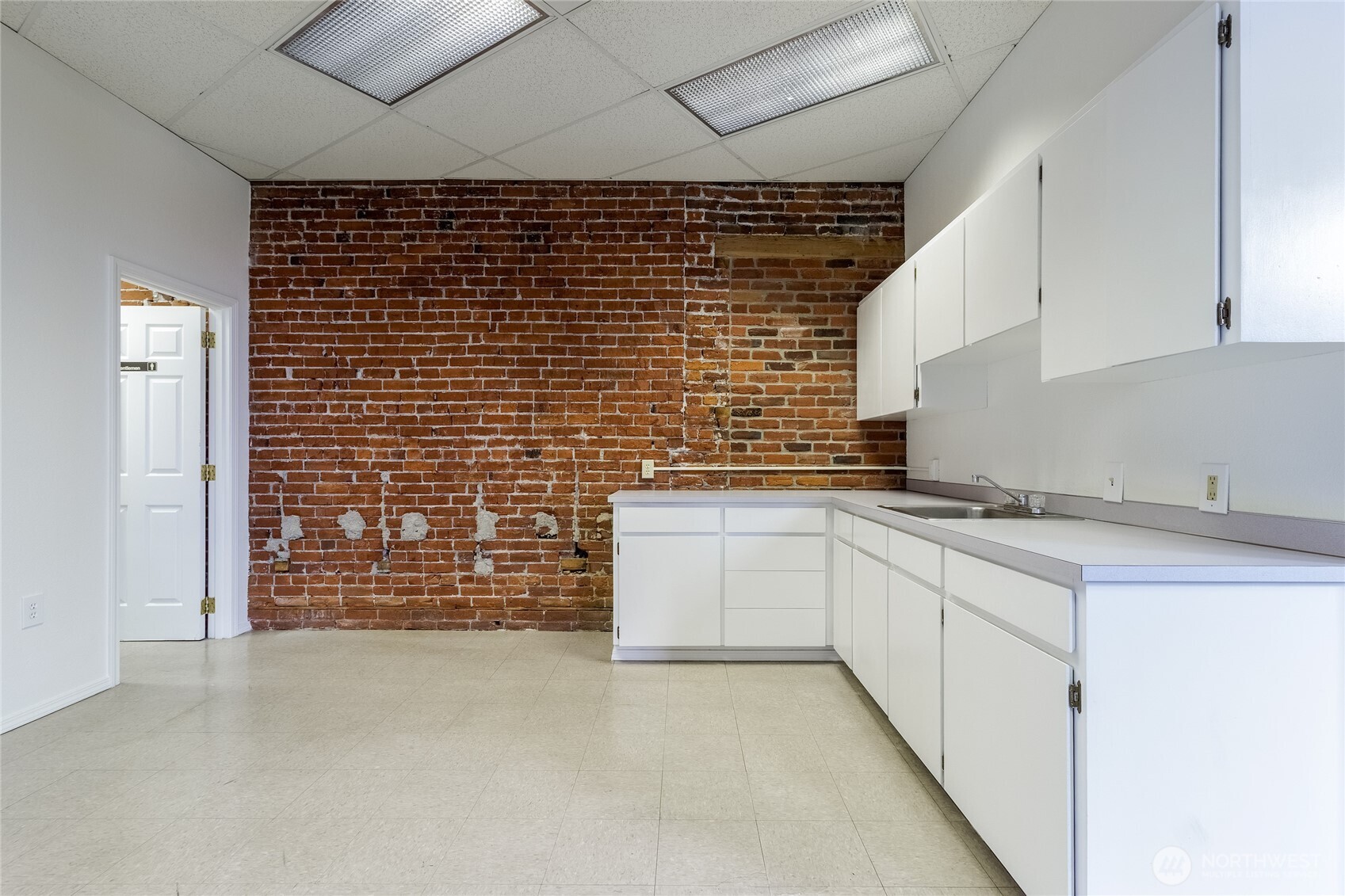 38 E Main Street #211, Walla Walla, WA 99362