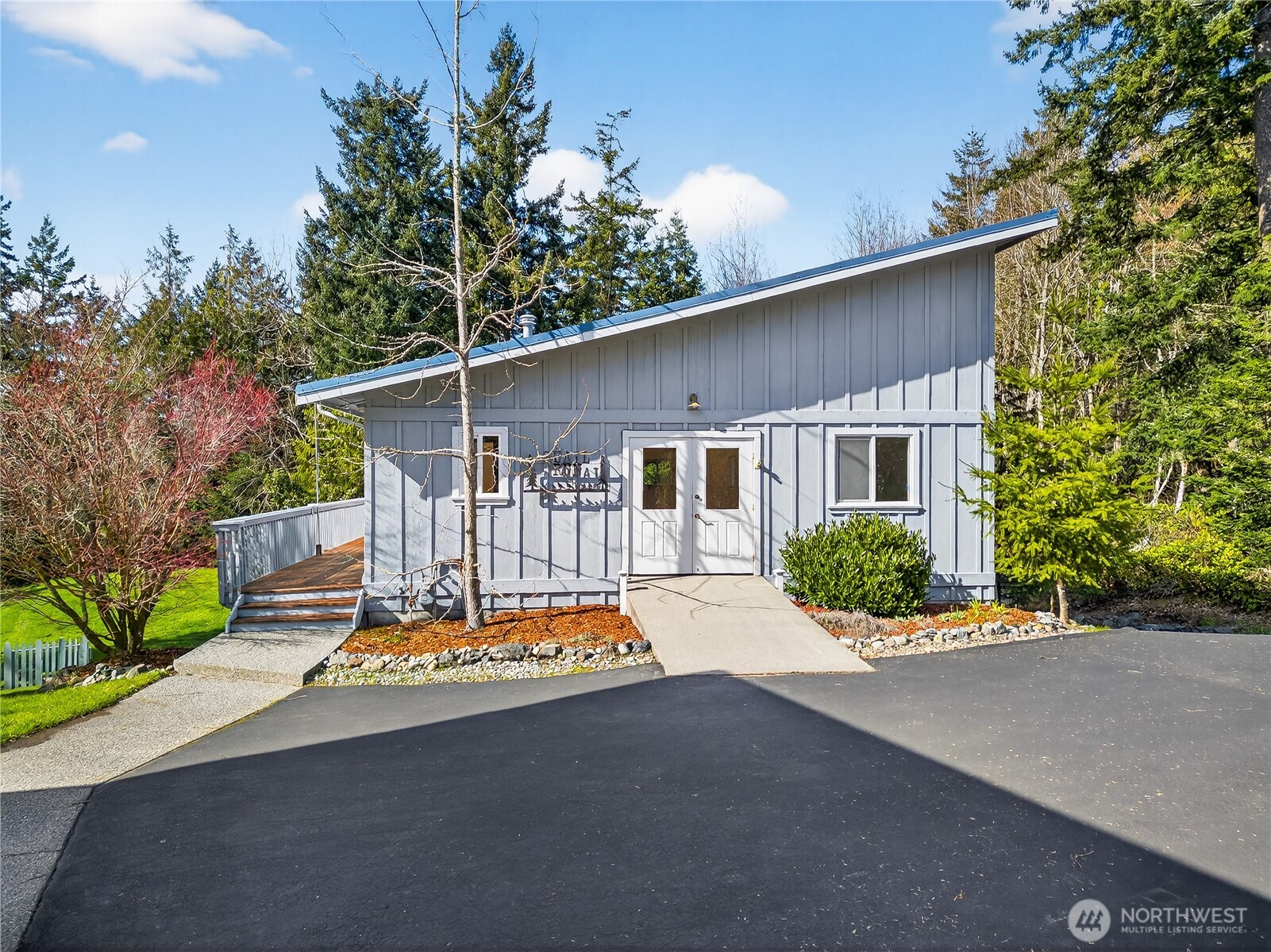 8651 Turners Bay Place , Anacortes, WA 98221