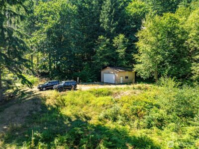 17528 425TH Avenue SE, North Bend, WA 98045