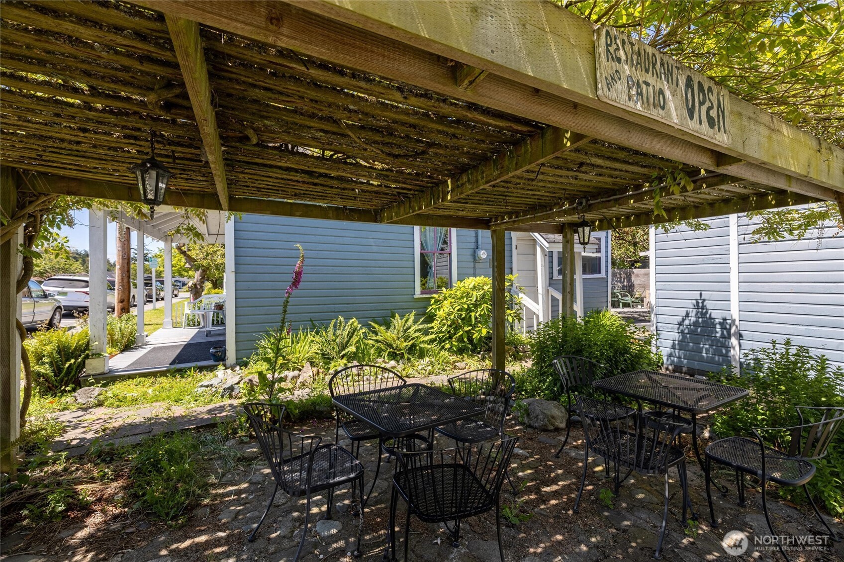 602 N Main Street , Coupeville, WA 98239