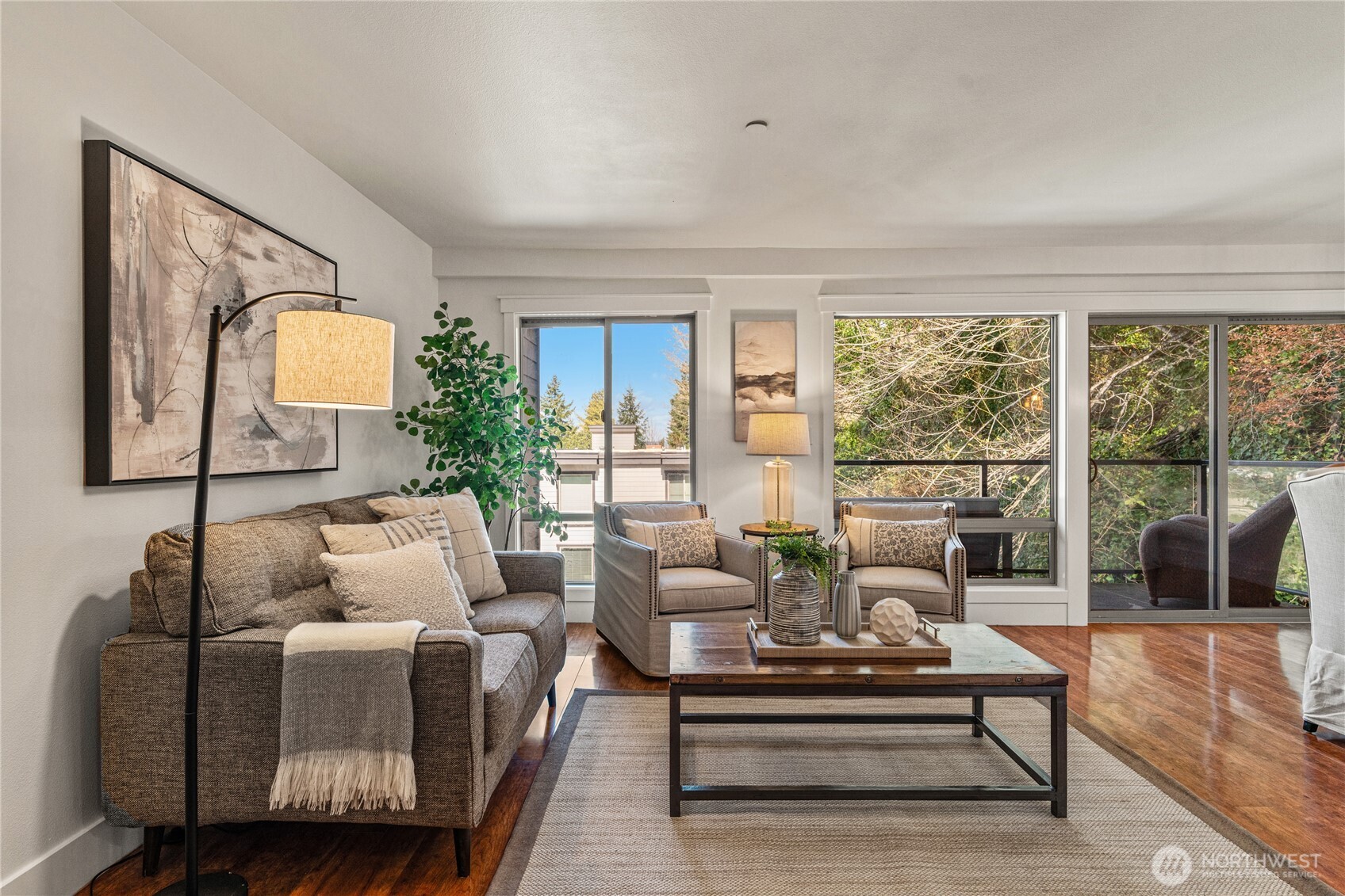 3212 81st Place SE #C301, Mercer Island, WA 98040