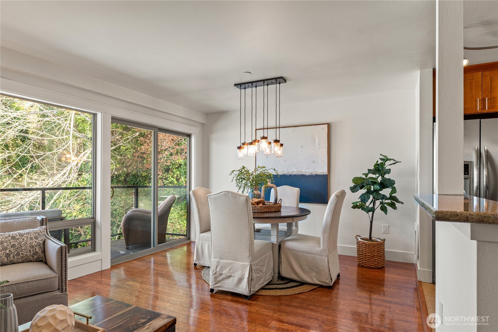 3212 81st Place SE #C301, Mercer Island, WA 98040