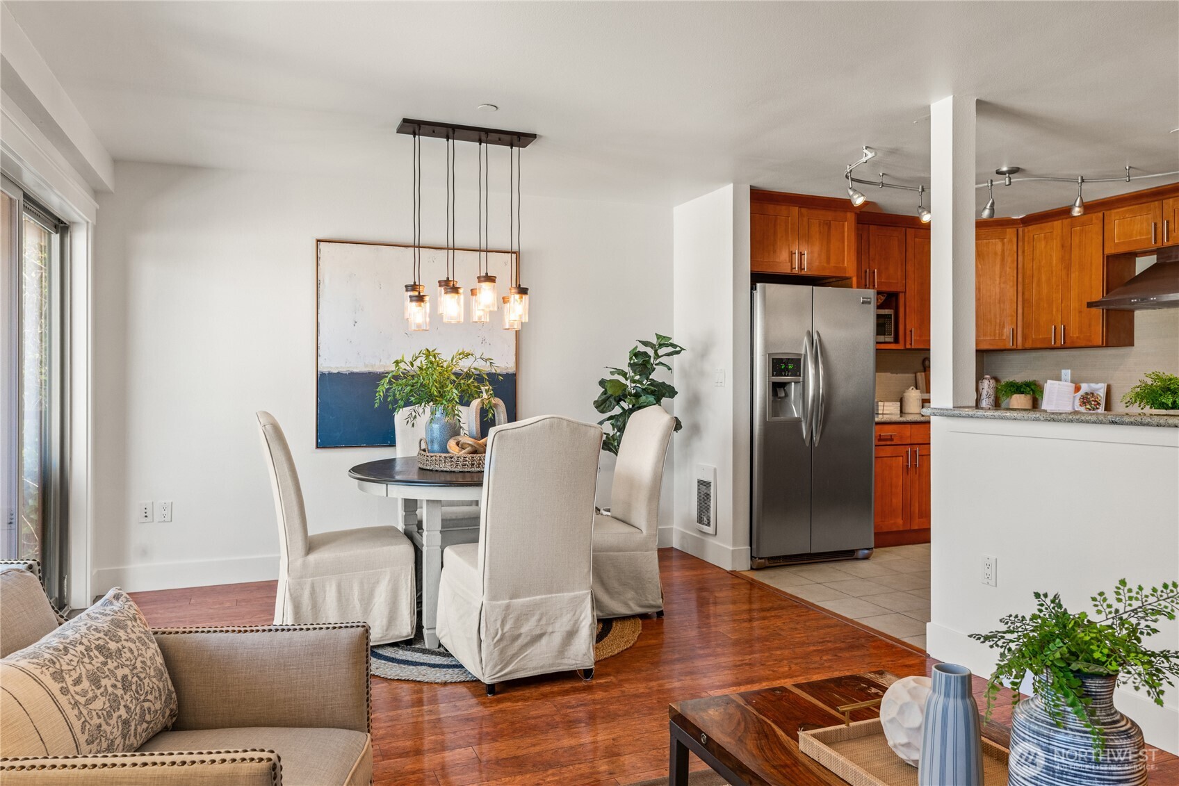 3212 81st Place SE #C301, Mercer Island, WA 98040