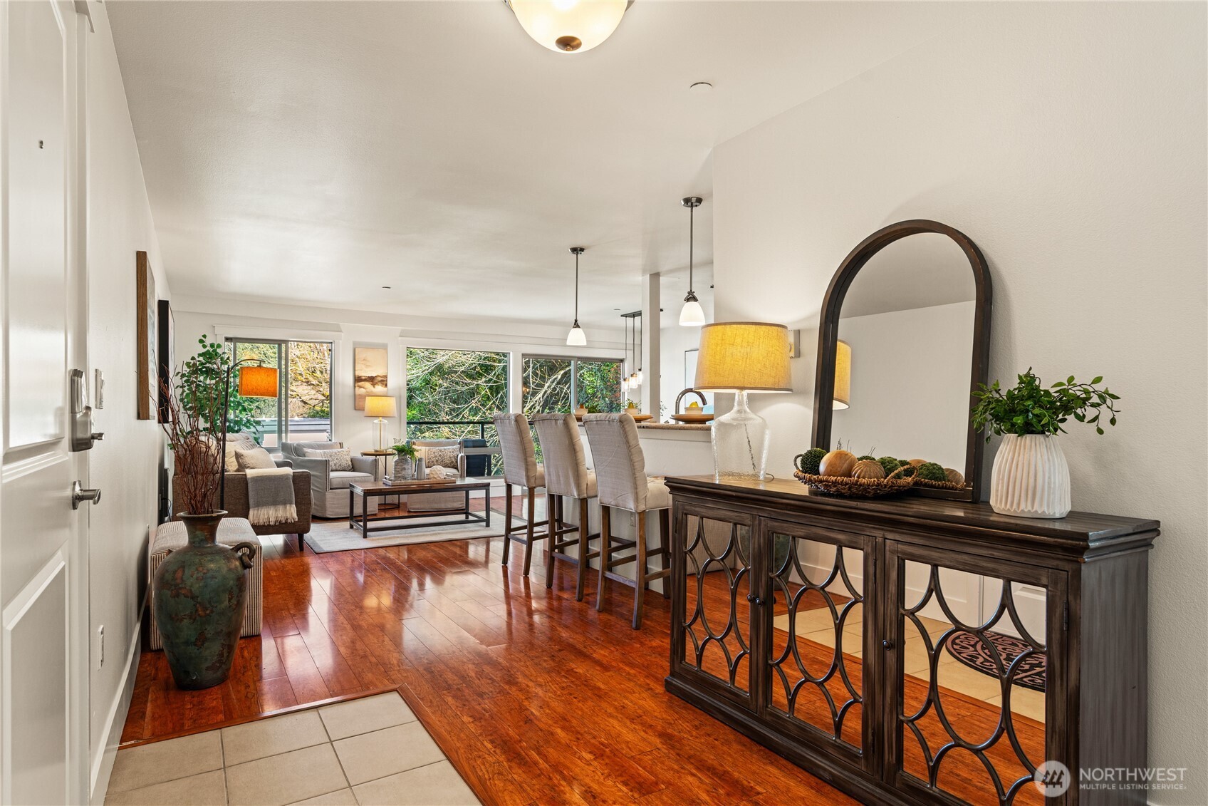 3212 81st Place SE #C301, Mercer Island, WA 98040