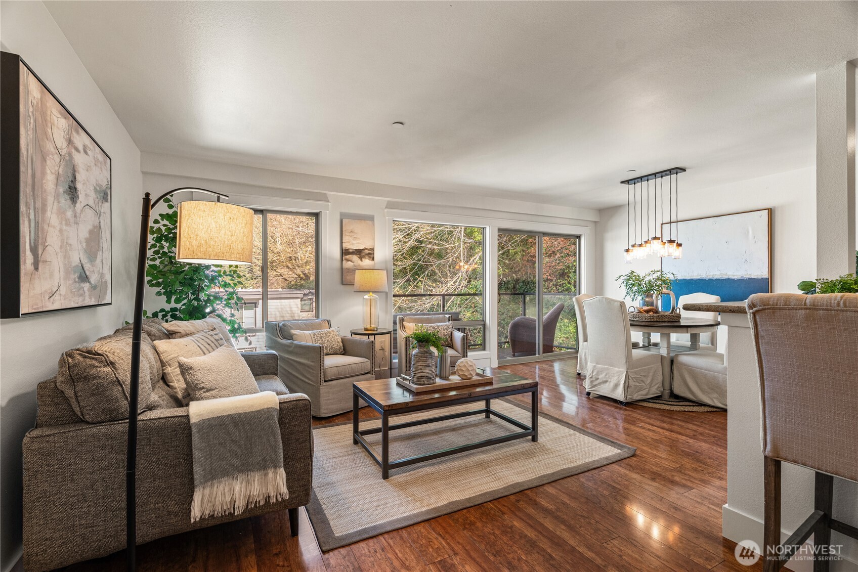 3212 81st Place SE #C301, Mercer Island, WA 98040