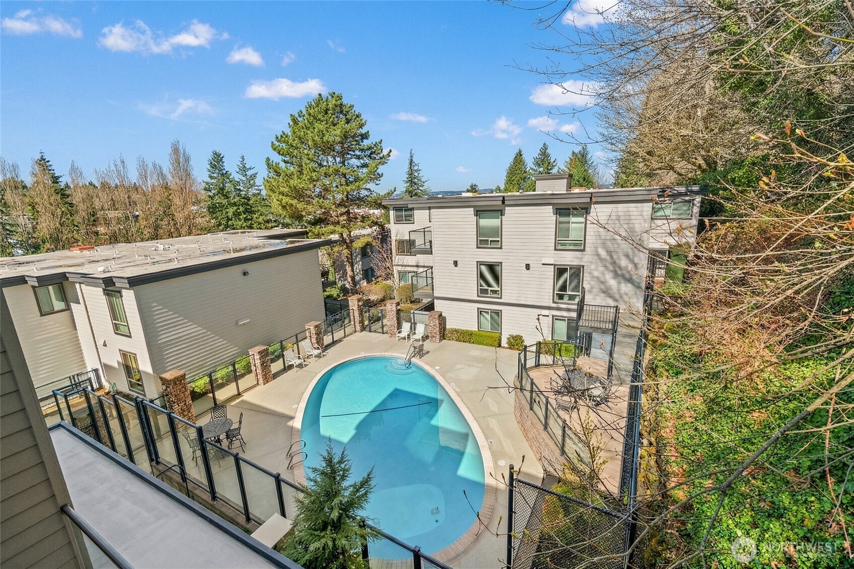 3212 81st Place SE #C301, Mercer Island, WA 98040