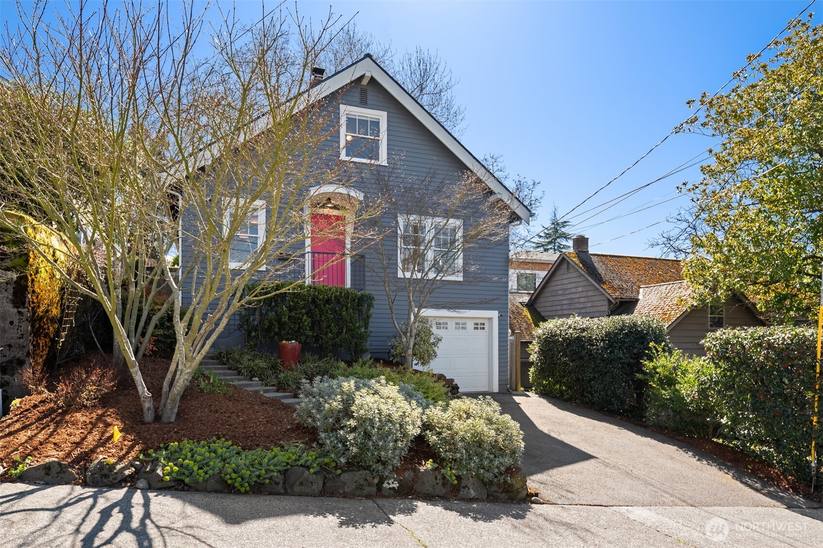 5111 S Hudson Street , Seattle, WA 98118