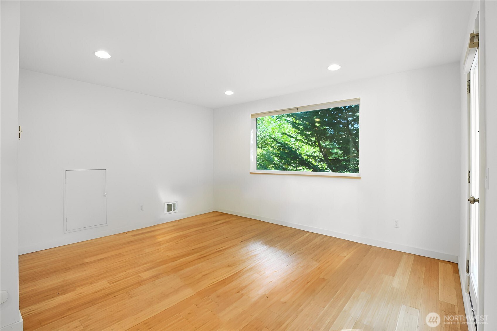 18872 Augusta Avenue NE, Suquamish, WA 98392