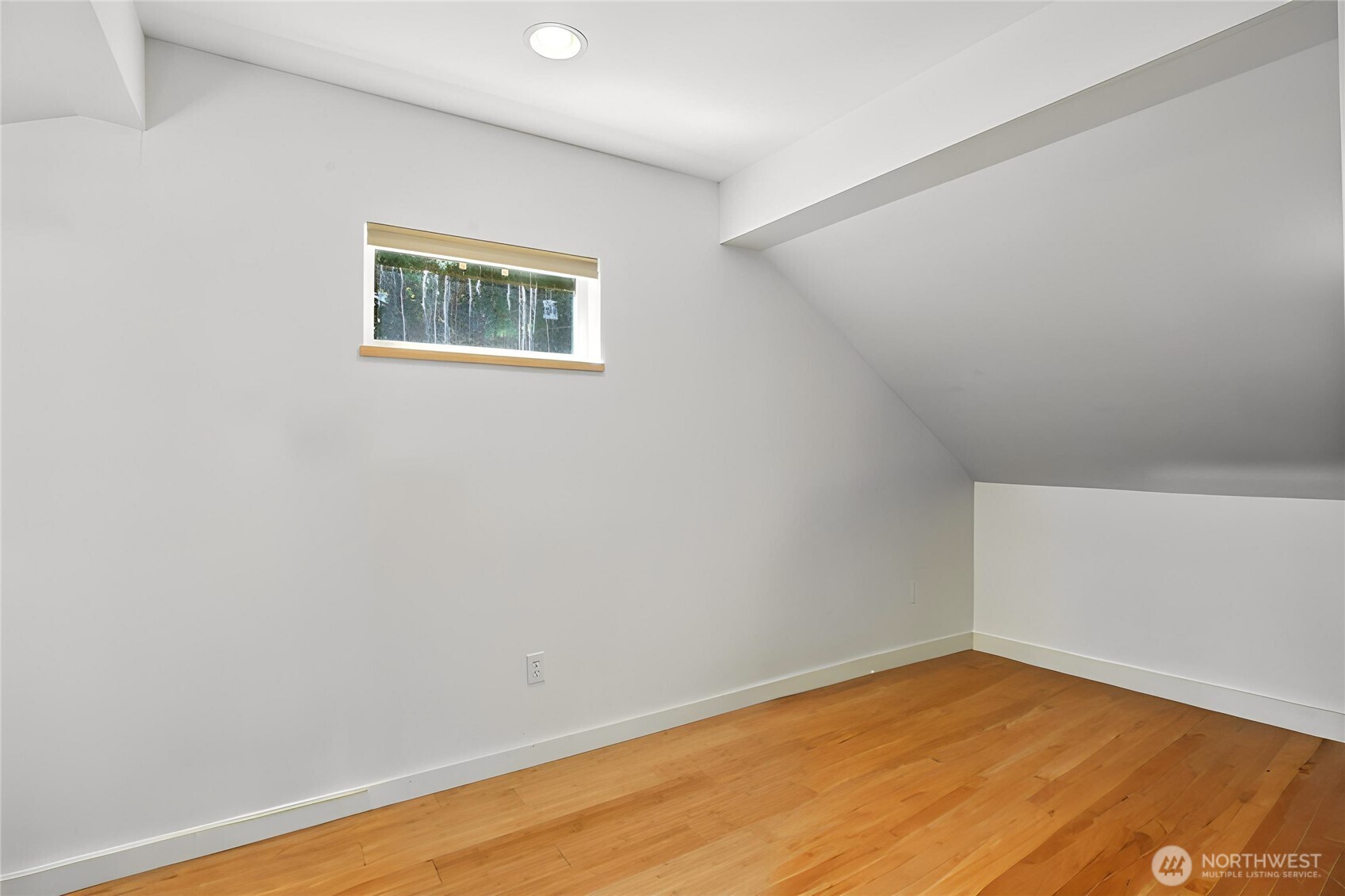 18872 Augusta Avenue NE, Suquamish, WA 98392