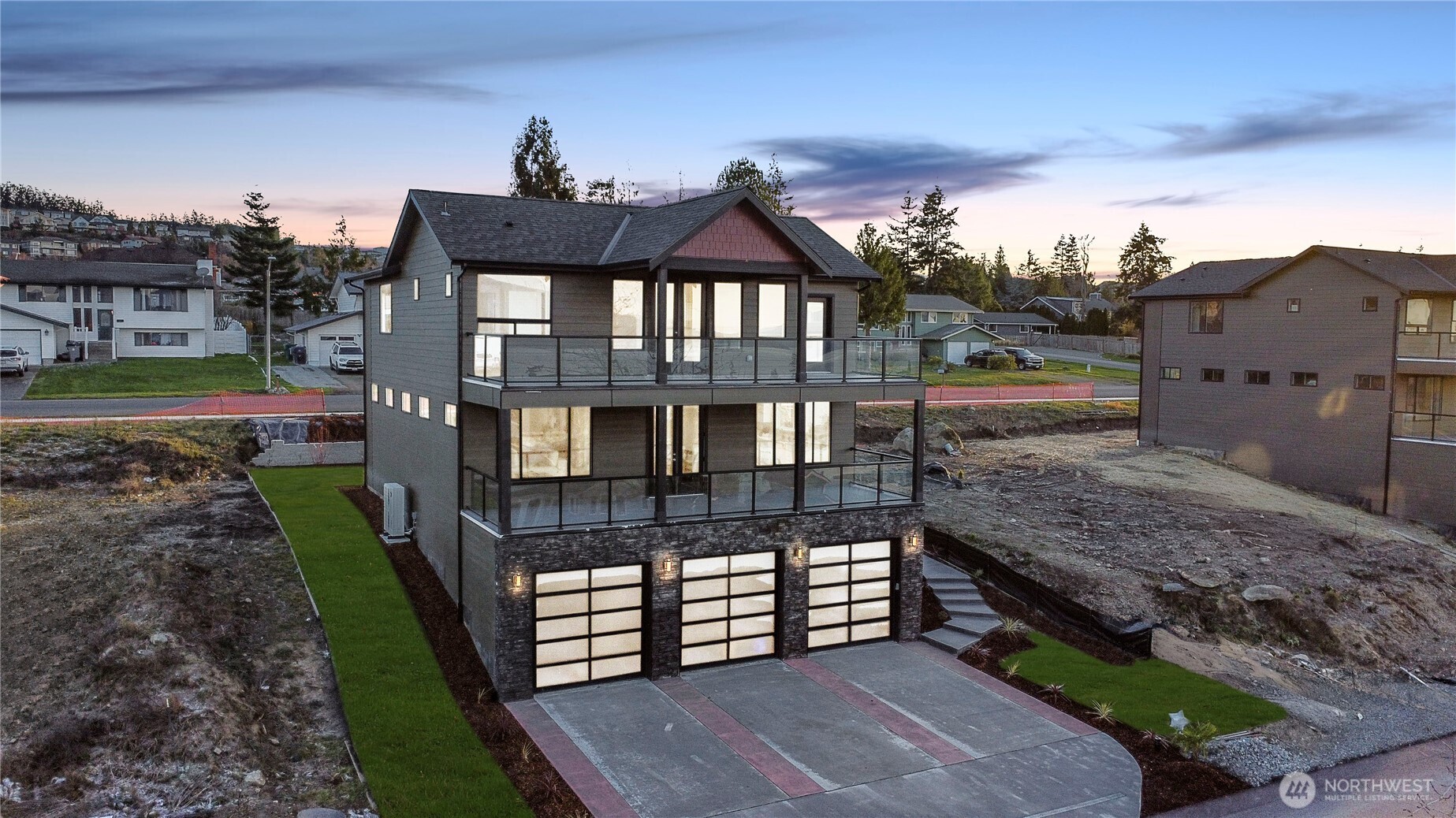 3706 W 3rd Street , Anacortes, WA 98221