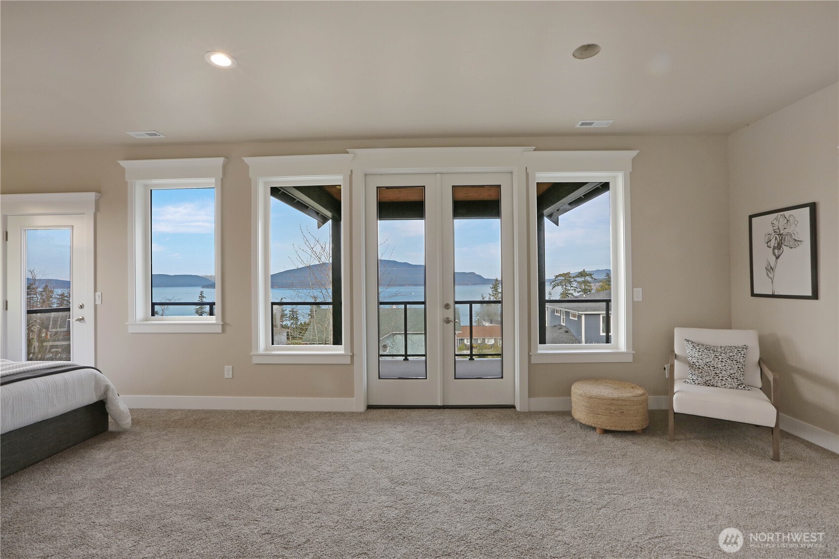 3706 W 3rd Street , Anacortes, WA 98221