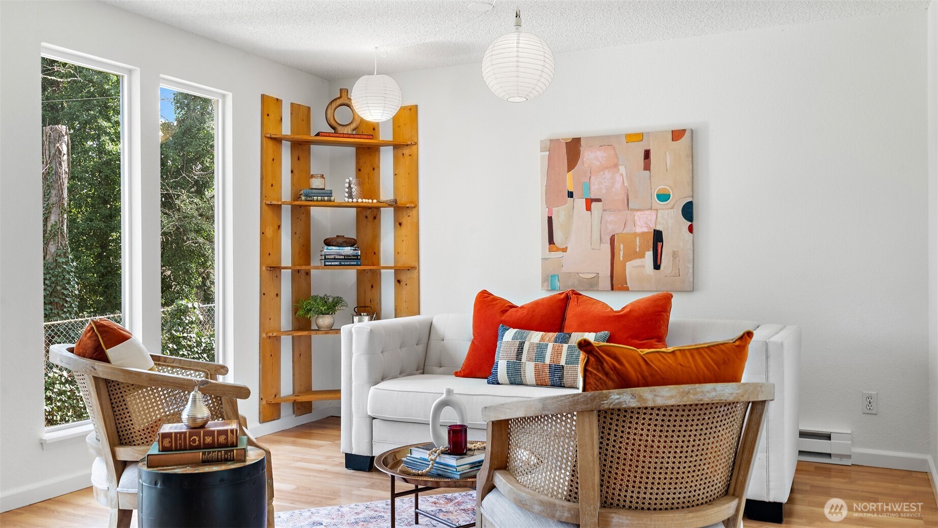 152 SW 200th Street , Normandy Park, WA 98166